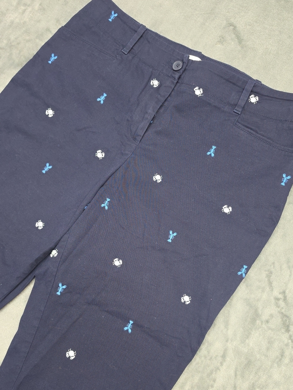Talbots 12P Navy Crab Lobster Embroidered Capri Pants Coastal Preppy